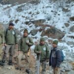 फूलों की घाटी में कैमरे में कैद हुए कस्तुरी मृग, स्नो लेपर्ड और मोनाल