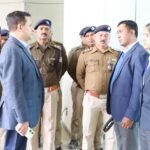 डीजीपी ने भराड़ीसैण में ड्यूटी पर तैनात पुलिसकर्मियों का जाना हालचाल