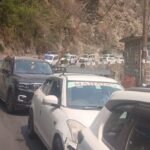 कर्णप्रयाग में बदरीनाथ हाईवे का नहीं हुआ चैड़ीकरण, जाम की बनेगी समस्या