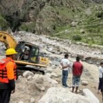 भारी बारिश में तमक नाला उफना, वैली ब्रिज बहा, वैकल्पिक मार्ग बनाने का काम तेज