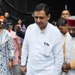 टीएचडीसी टनल हादसाः रेस्क्यू ऑपरेशन का अनिल बलूनी ने लिया जायजा