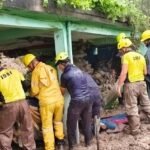 मकान ढहने से तीन लोगों की मौत, मलबे से बरामद हुए शव